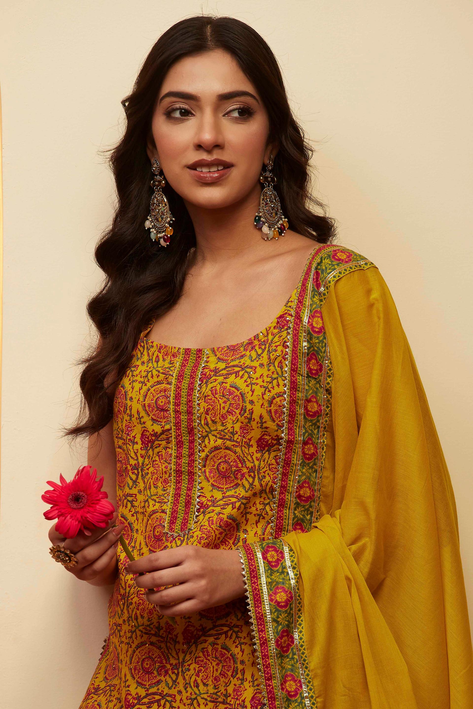 Lime Yellow Floral Print Cotton Strappy Kurta and Sharara Set, view 5 of 6