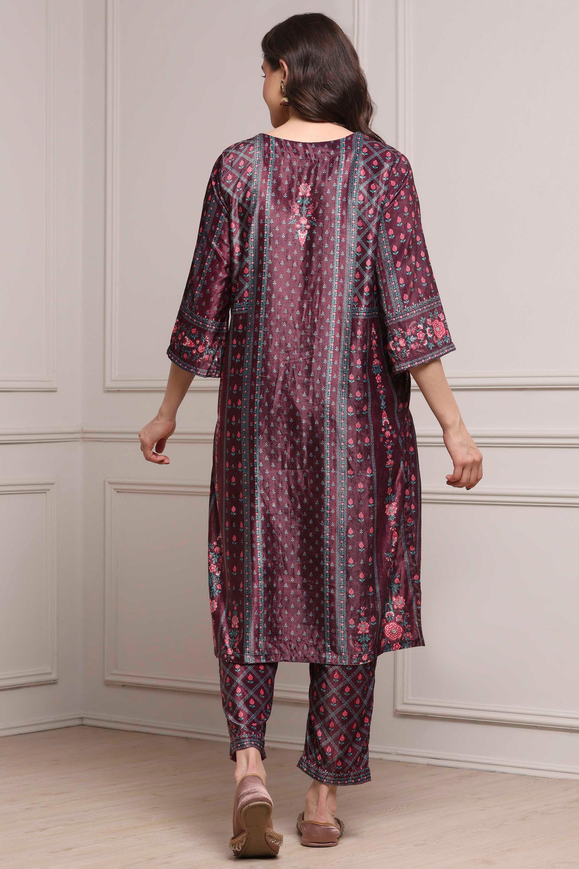 Plum Printed Velvet Kurta Set with Floral Yoke, view 3 of 7