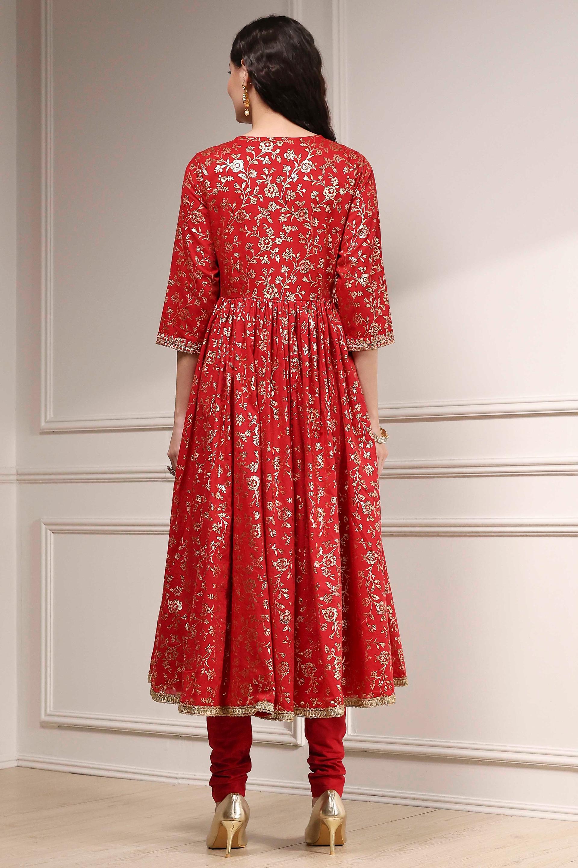 Red Foil Print Cotton Flared Kurta Set with Gold Embroidery, view 3 of 7